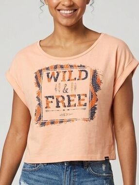 4/20$ Madame Peach 'Wild & Free' Graphic Crop Top